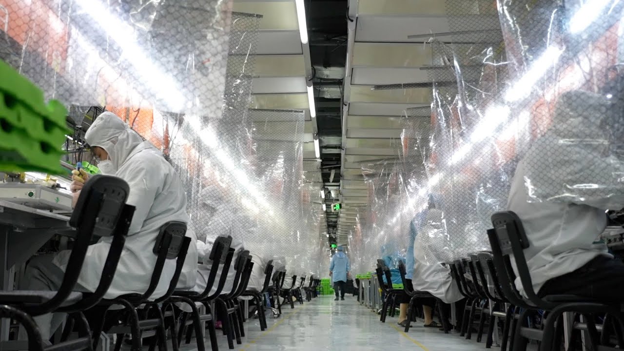 Foxconn's Zhengzhou factory resumes production at peak capacity