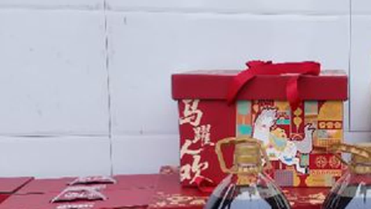 青衣暖冬行 “青衣嘉礼”开展暖冬慰问公益活动