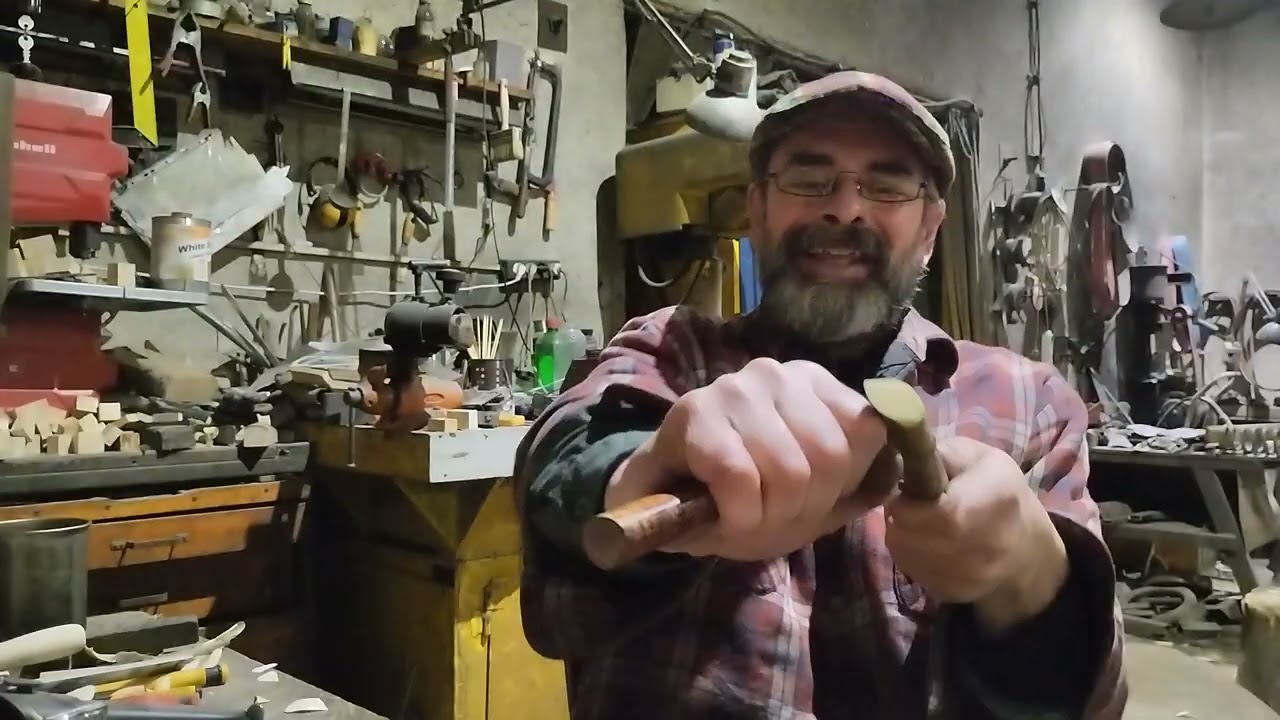 Porovnanie výbrusov čepelí... 