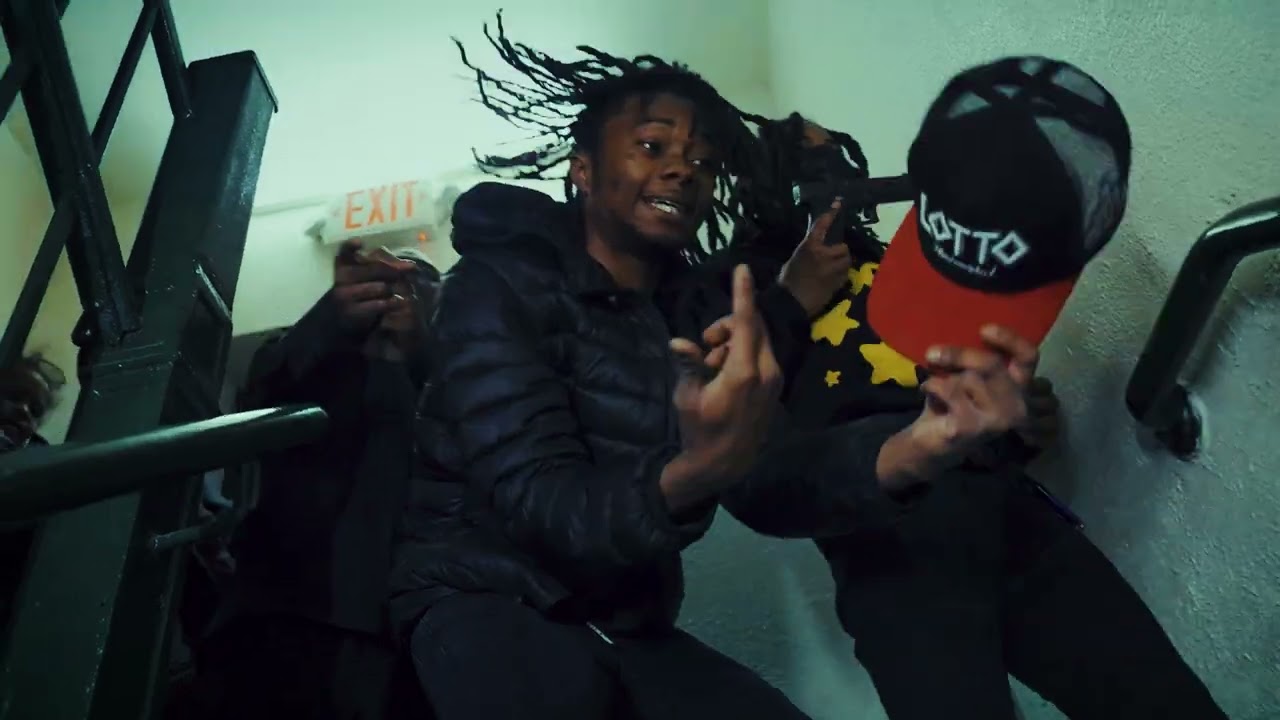 33 x HOPOUT x CHUCKY - 