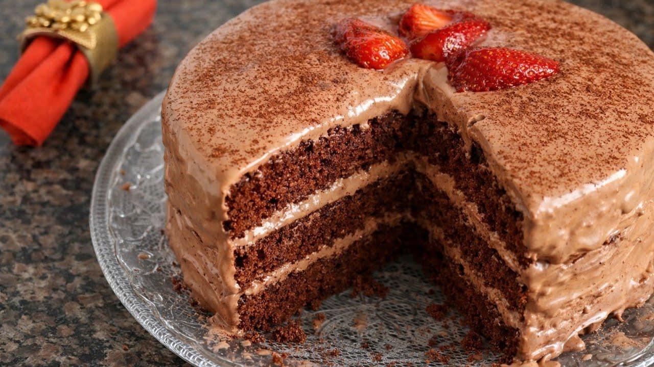 BOLO DE CHOCOLATE com Recheio Incrível 