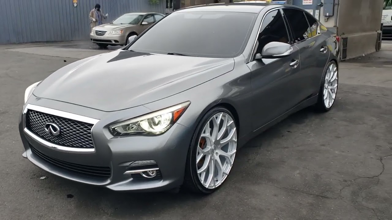 Q50 on 22s Q50 on 24s and Fx35 on 24s Just a Fin Fin world 🌎 🙏💪🏽💯