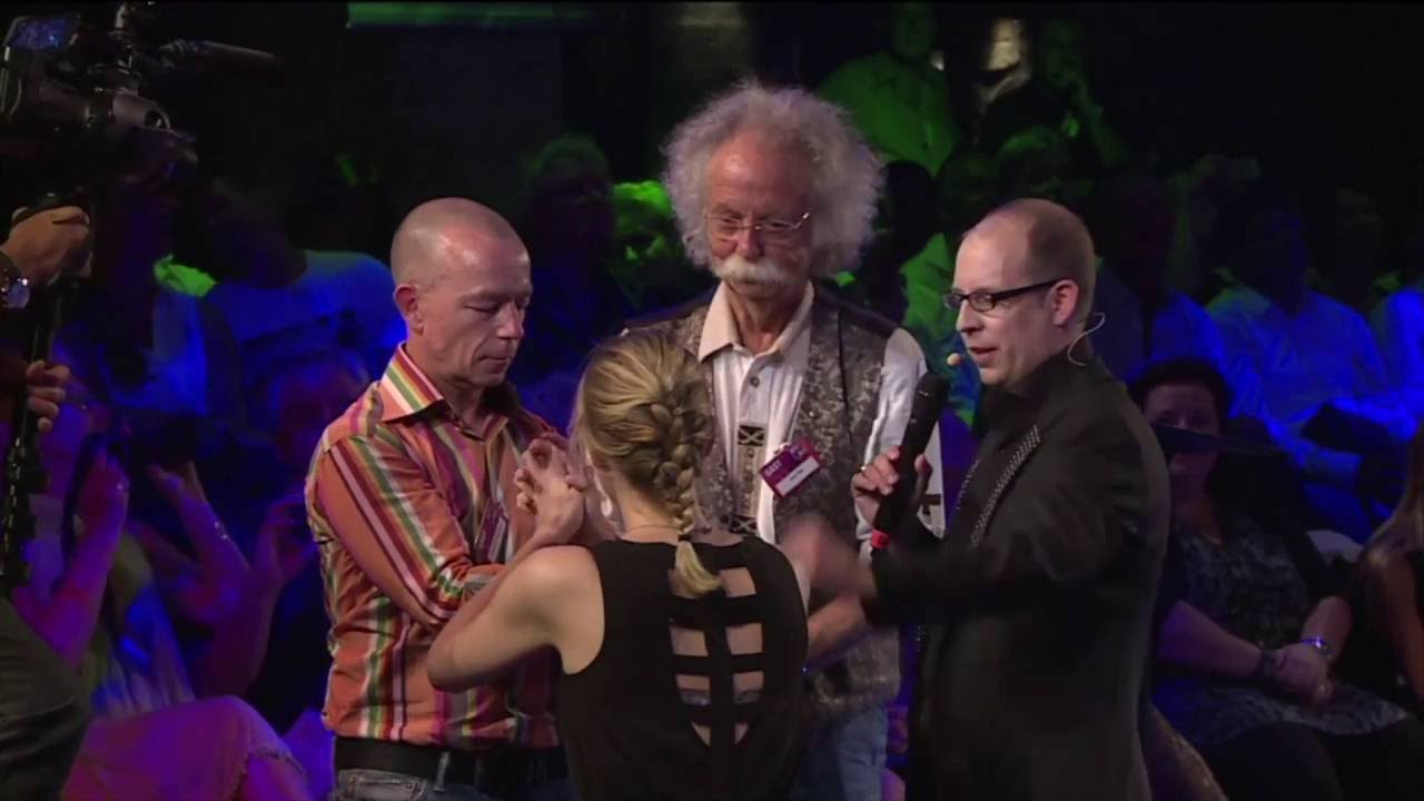 Hypnose-Demonstration von Hypnotiseur Carsten Fenner