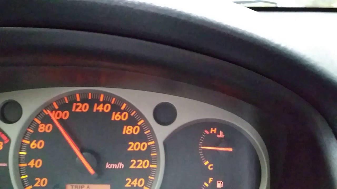 Honda Stream 2.0 ivtec acceleration