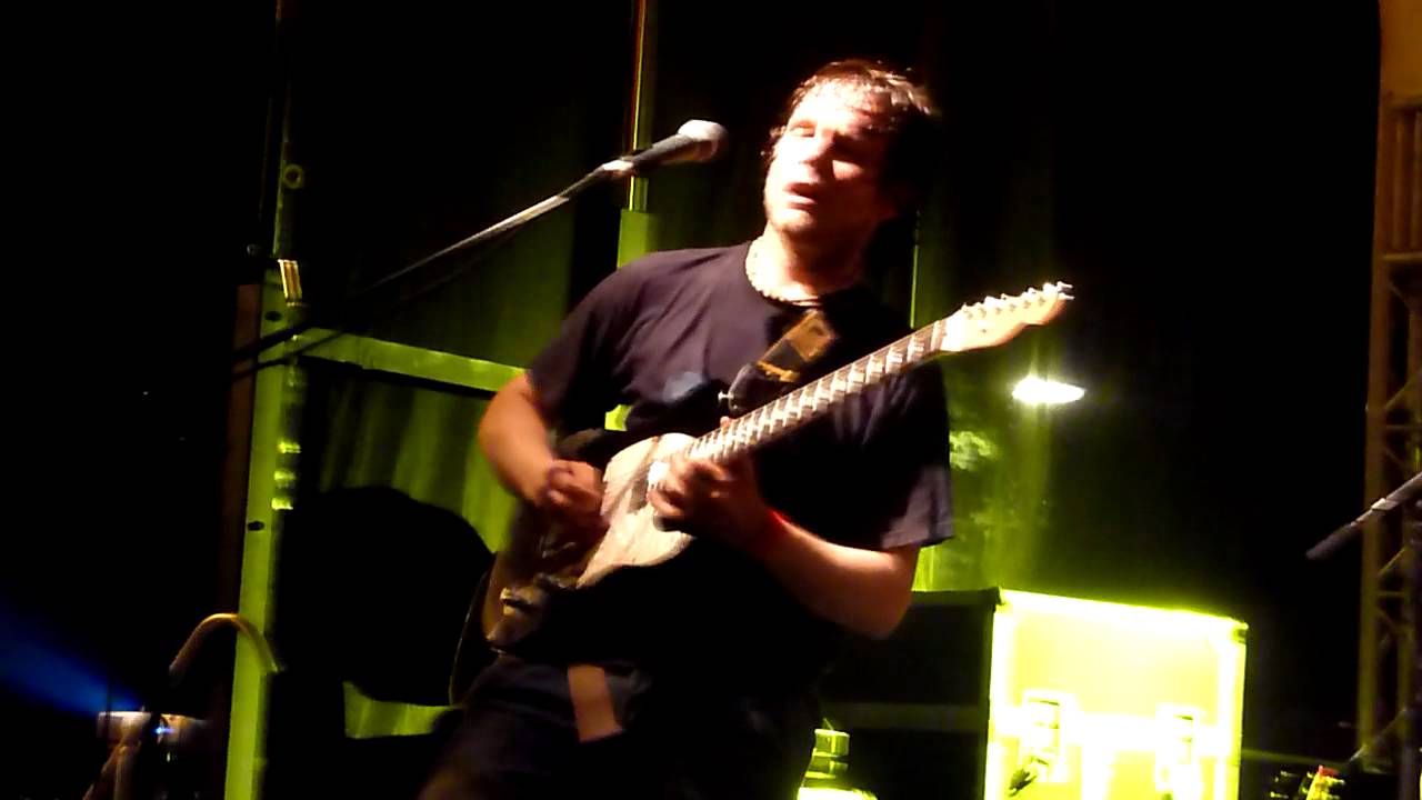 Adam - Odnosi med srečnimi (Live); Majske igre 2011 LJ 19.5.2011