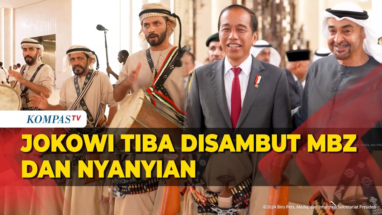 Jokowi Disambut Langsung MBZ Saat Tiba di Abu Dhabi, Diiringi Pukulan Alat Musik