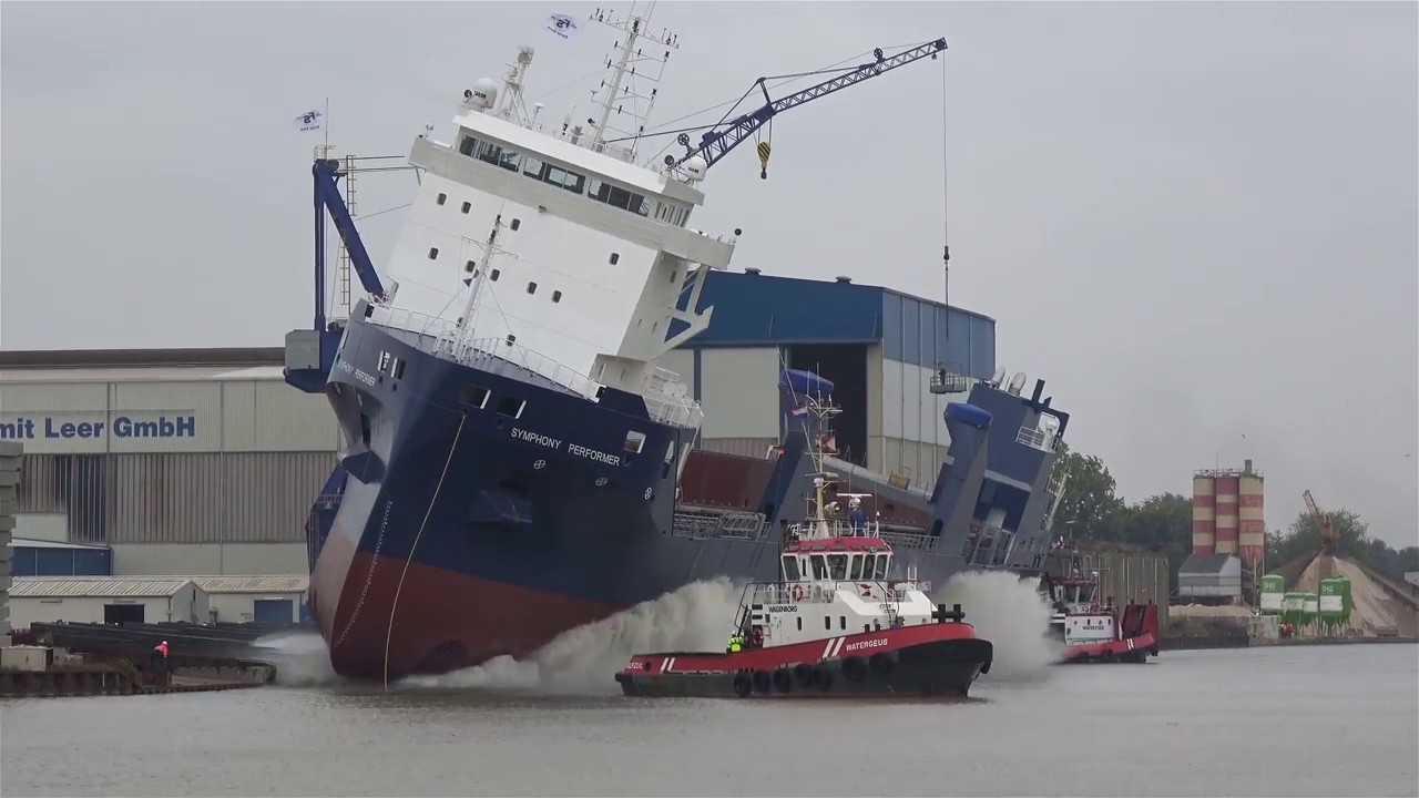 Must See Spectacular Big Ship Launch  SYMPHONY PERFORMER  Ferus Smit Shipyard Leer