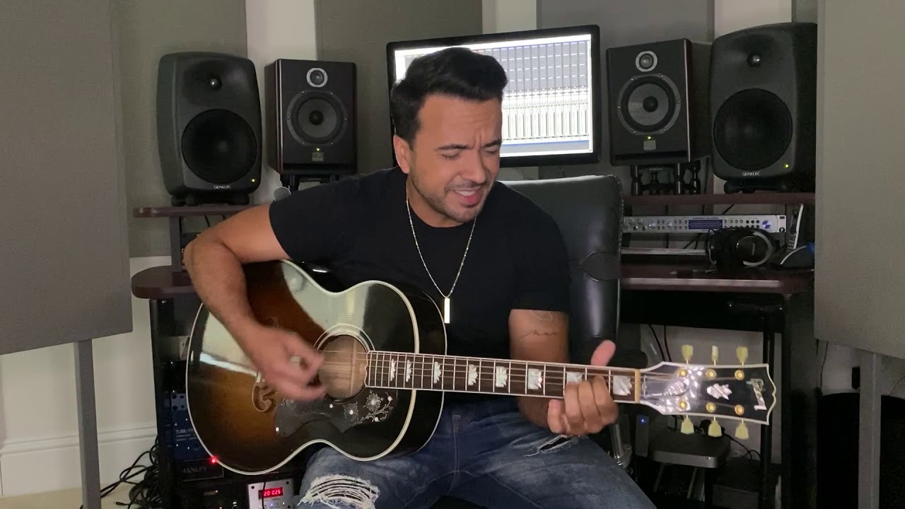 Luis Fonsi - No Me Doy Por Vencido (Acústico) #LaLigaSantander