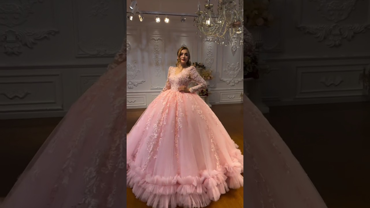 Vestido de Noiva Cor de Rosa Glamour estilo Princesa #vestidosdenoiva #vestidos #noivas