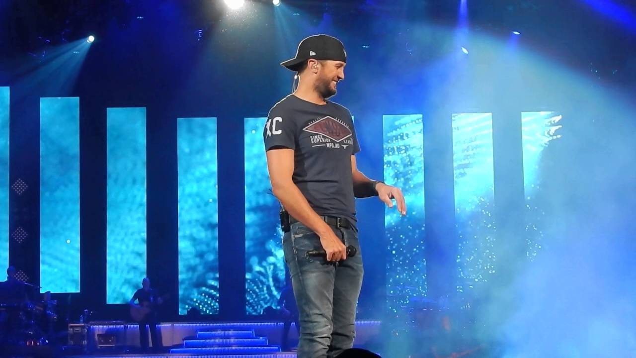 Luke Bryan - Talking & Crash My Party - State College, PA 4/15/16