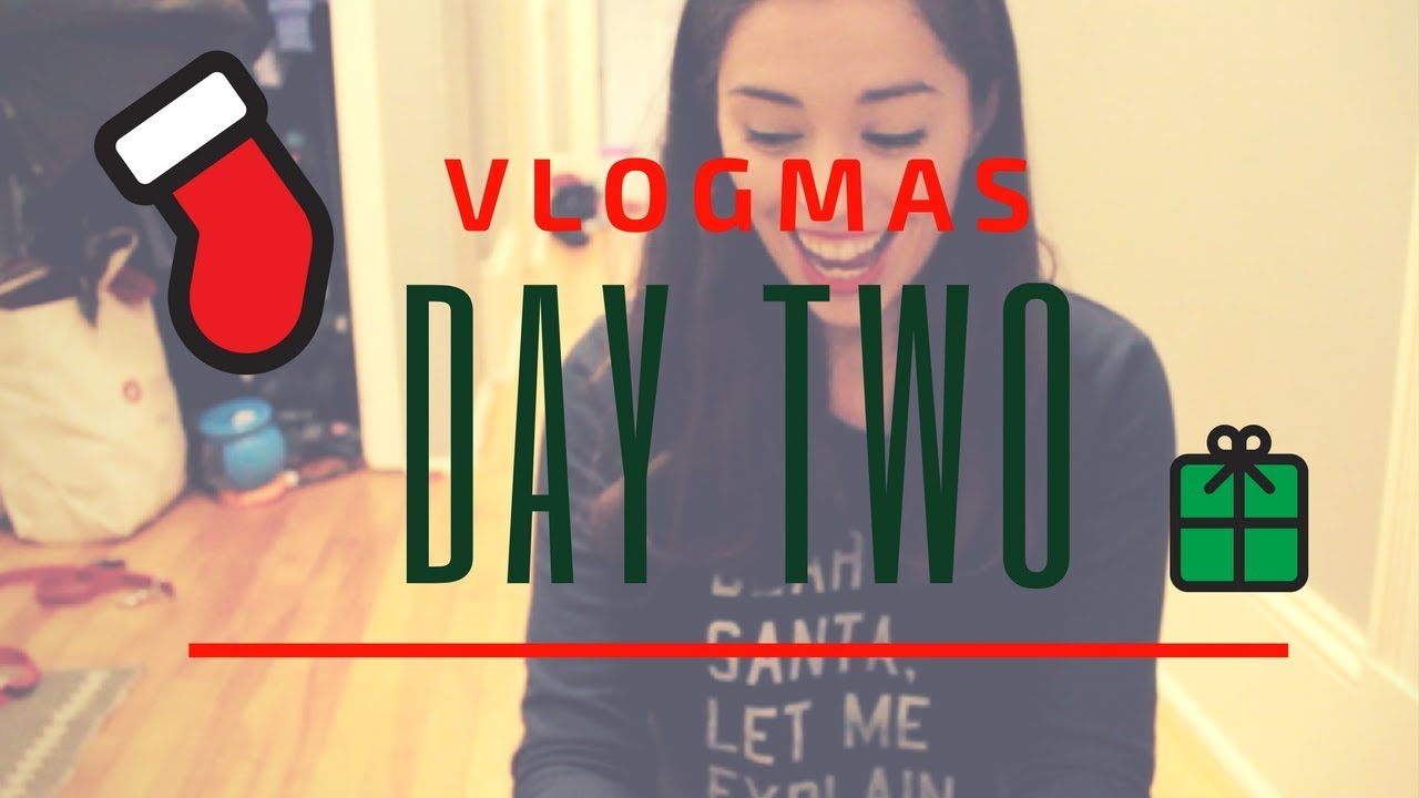 COFFEE, MOUSE POOP & BEER ADVENT | Lesbian Vlogmas Day TWO