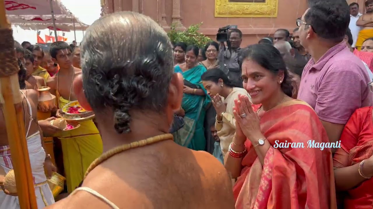 శ్రీశ్రీశ్రీ త్రిదండి చిన్న శ్రీమన్నారాయణ రామానుజ జీయర్ స్వామి వారి ప్రత్యక్ష పర్యవేక్షణలో