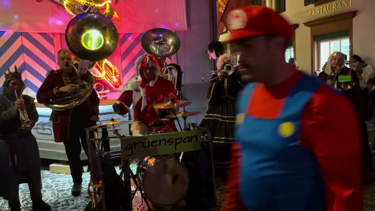 Grüenspan's Unvergesslicher Auftritt: Altes Fieber bei der Luzerner Fasnacht