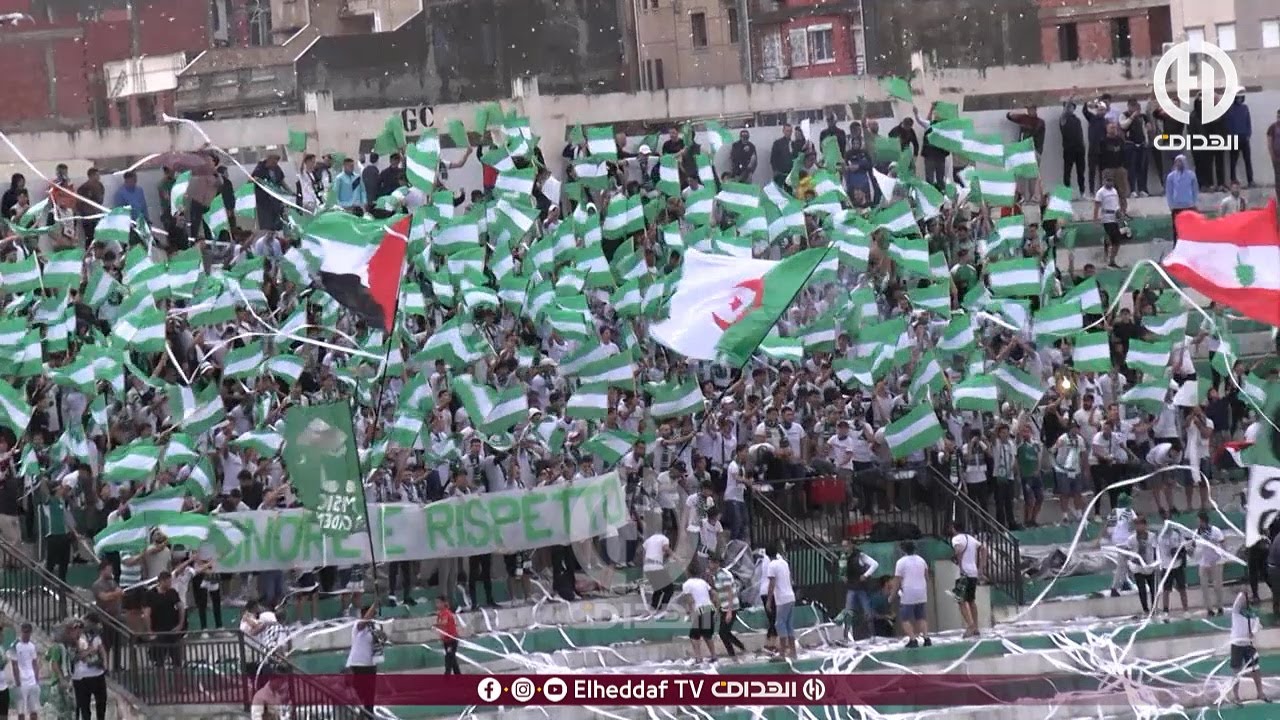 أجواء جماهيرية رهيبة في لقاء شبيبة جيجل و إتحاد الشاوية