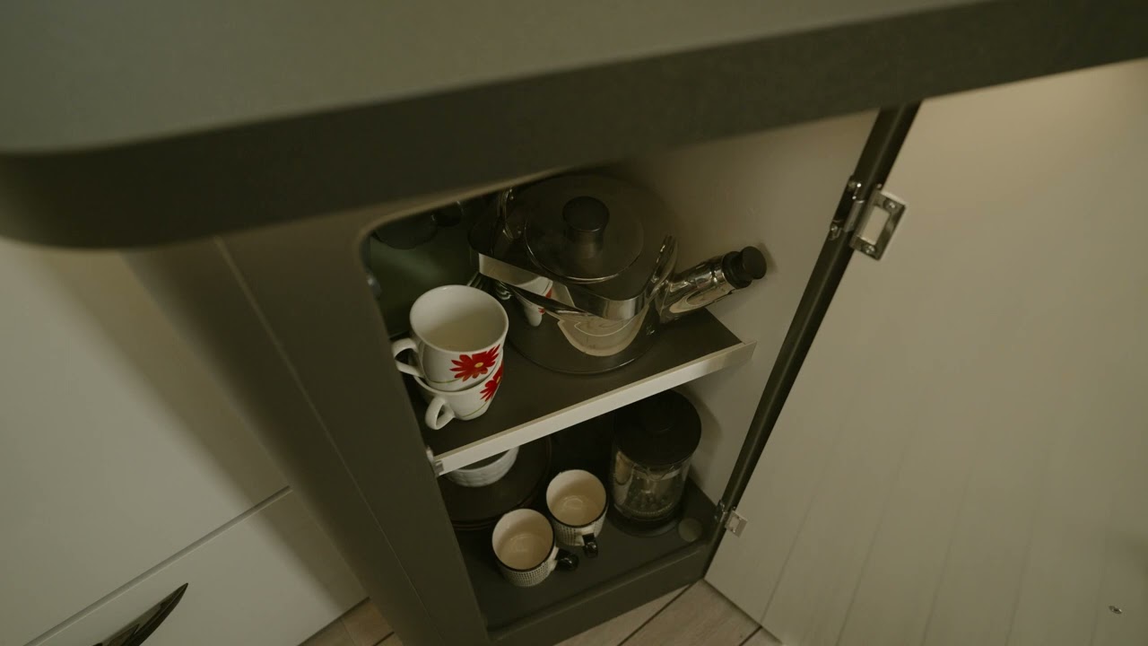 McLouis - 300 SERIES - KITCHEN | Technical video