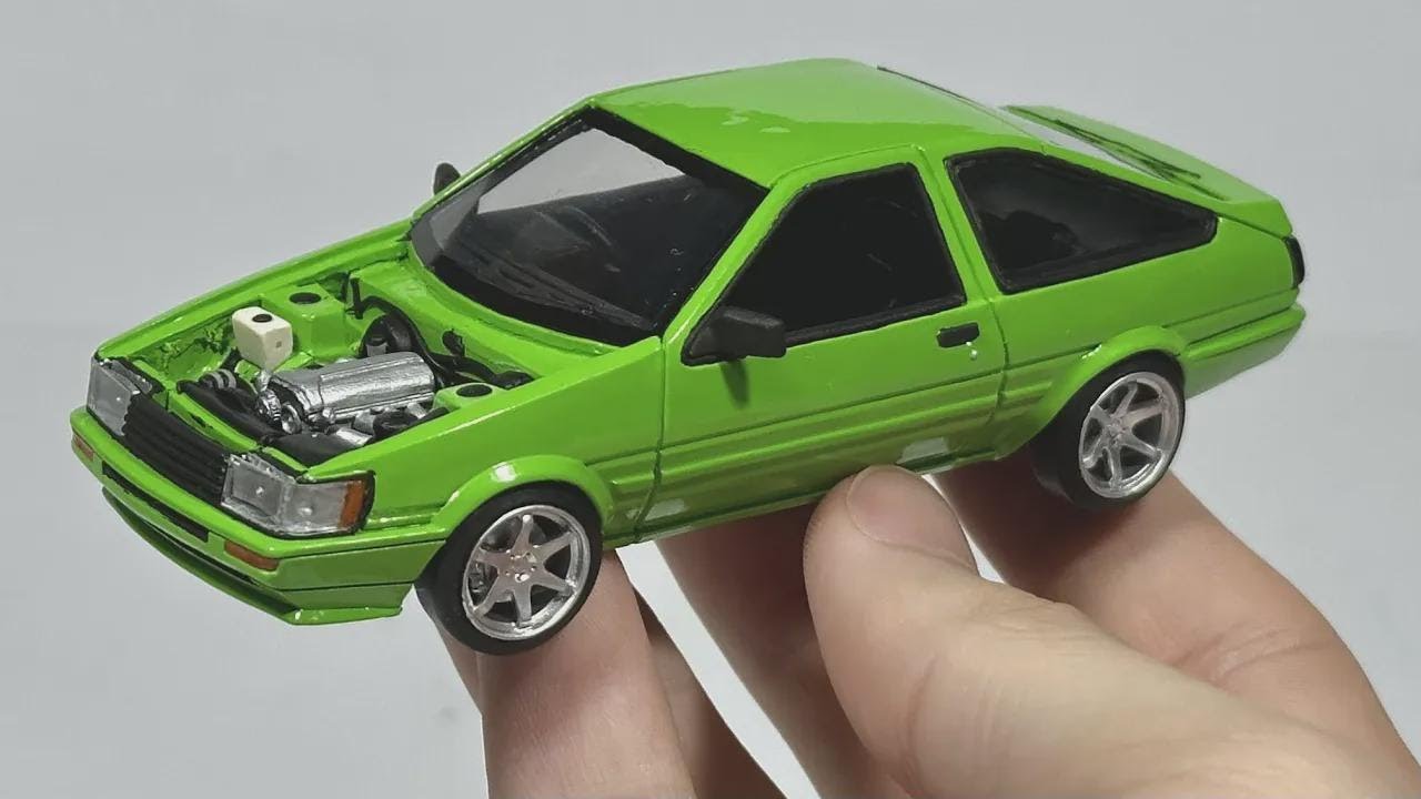 Essa Toyota AE86 foi feita de massinha de modelar! 😲