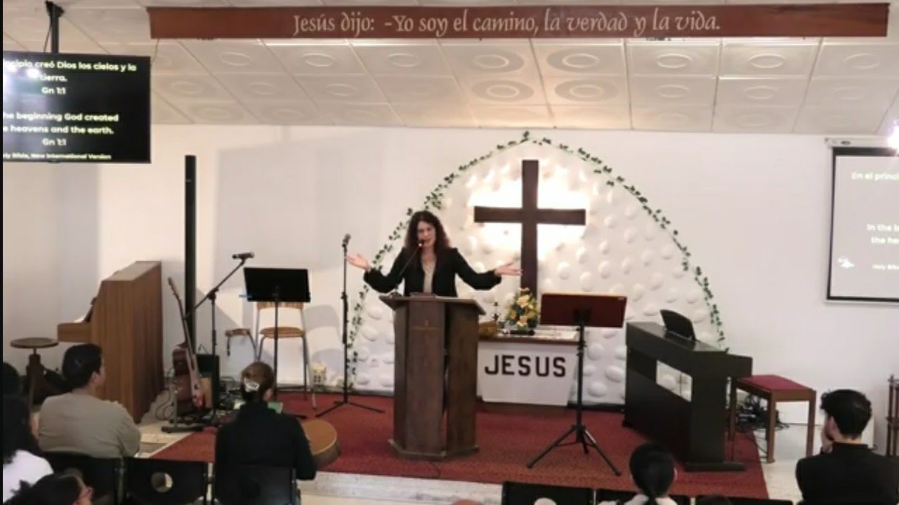 01 Fortaleciendo nuestra comunidad cristiana/Strenghtening our christian community