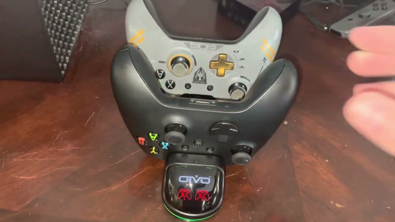 Controller Charger Xbox Series & One S/X/Elite Controller, OIVO Xbox One Controller Charging Station