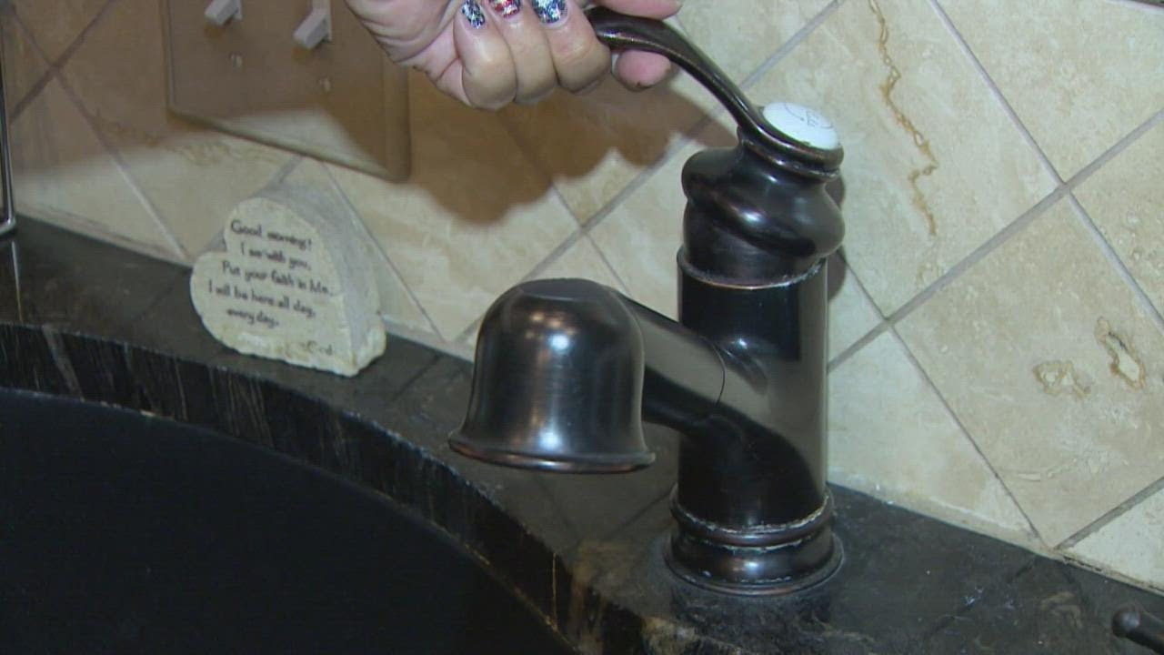 A North Texas community woke up to no water Wednesday morning after supply issues