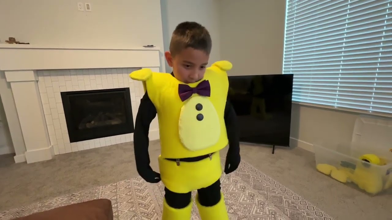 Please view gson channel https://youtu.be/So9KUzWYM3I?si=Yst7eqvCt5Qx-Kok homemade Spring Bonnie 