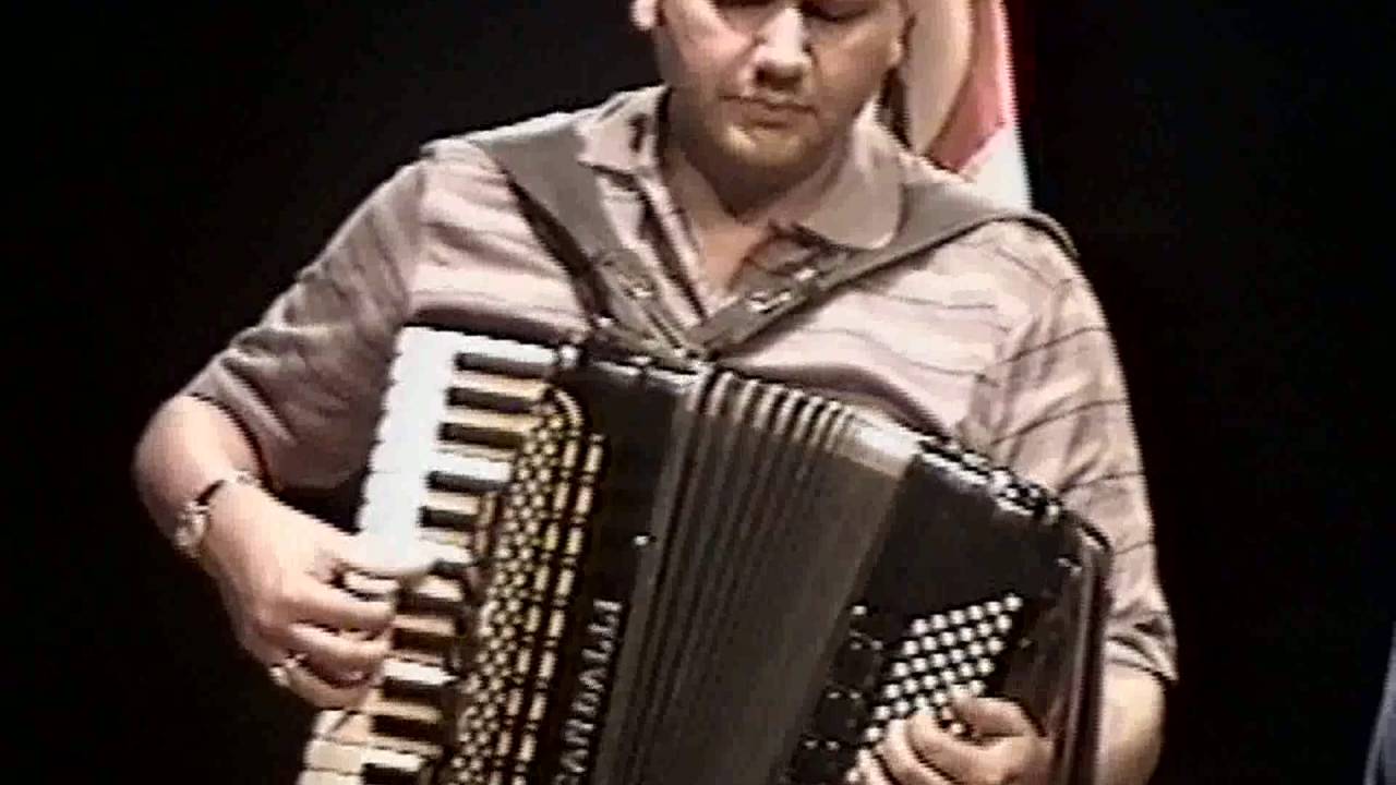 Oswaldinho do Acordeon: Paraíba e Asa branca em blues