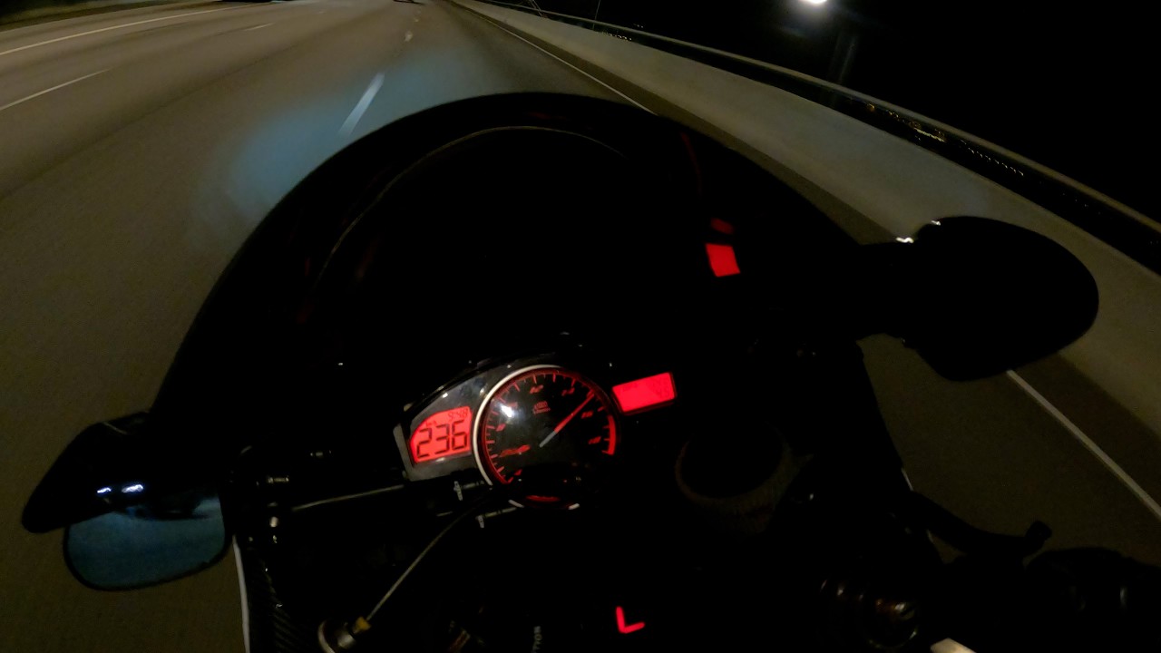 Yamaha R6 Night Ride POV
