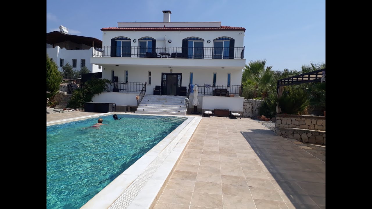 Didim akbük'te görebileceğiniz en lüks 1300m2 arsa paylı 5+2 ultra lüks villa SATILDI