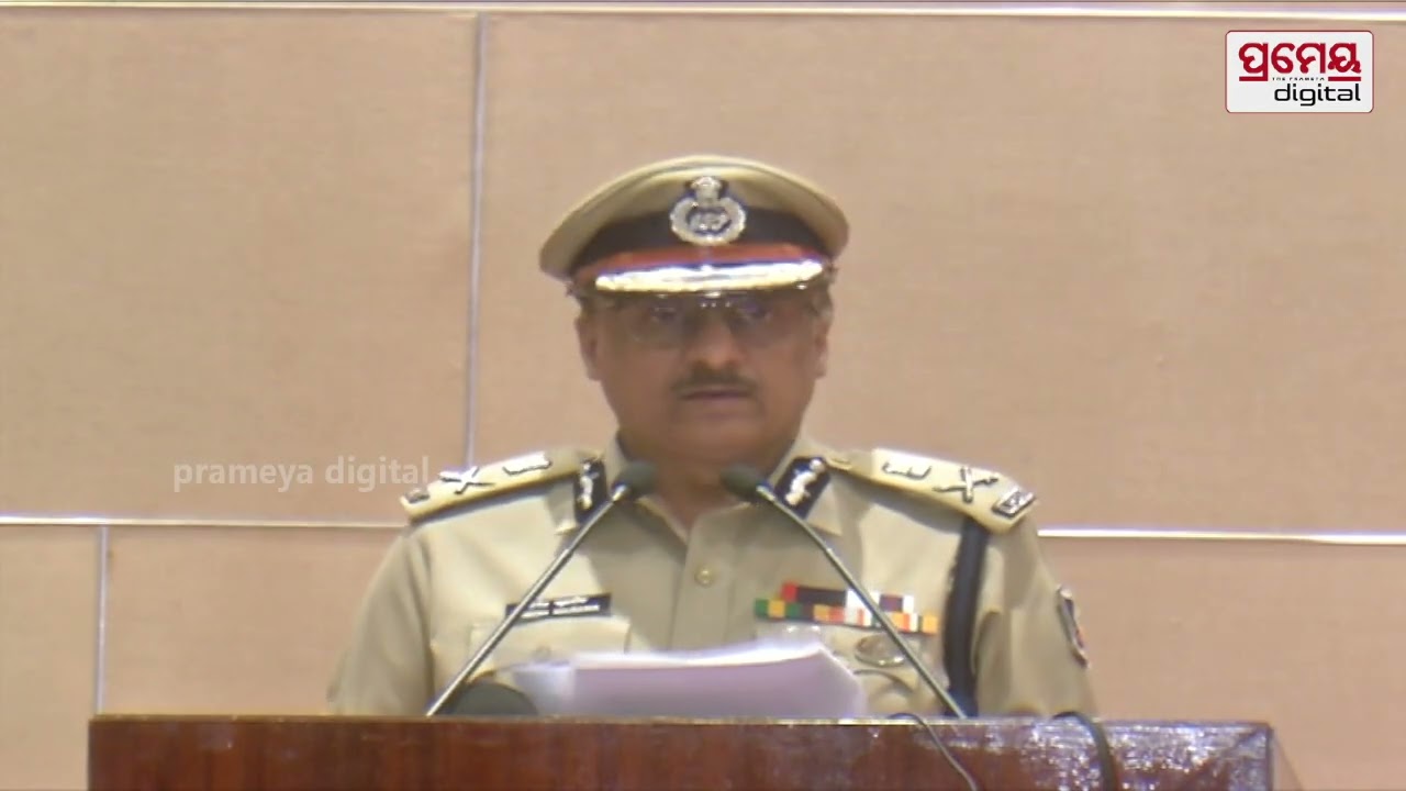 DGP YB Khurania Holds Press Meet on Cyber Crime | 'ଅପରେସନ ସାଇବର କବଚ'କୁ ନେଇ  ଡିଜିଙ୍କ ପ୍ରେସମିଟ୍