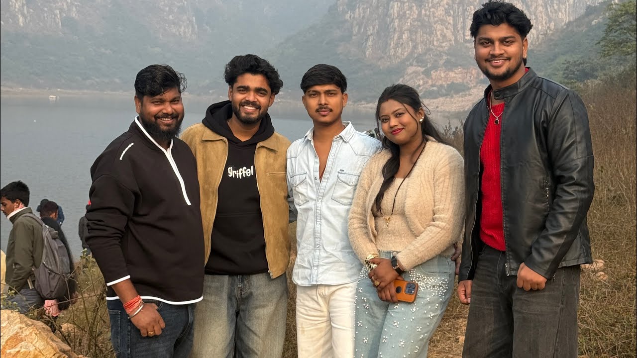 New year vlog rajgir ghumne aaye hai ❤️ #vlog #newyear #trending #foryou #yt #youtube #fyp 