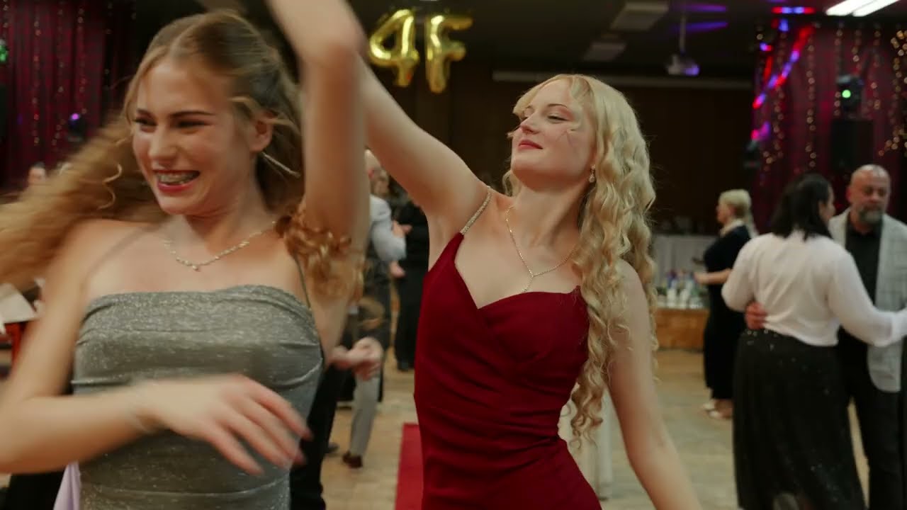 Maturitní ples  4F I Střední škola hotelová a služeb Kroměříž