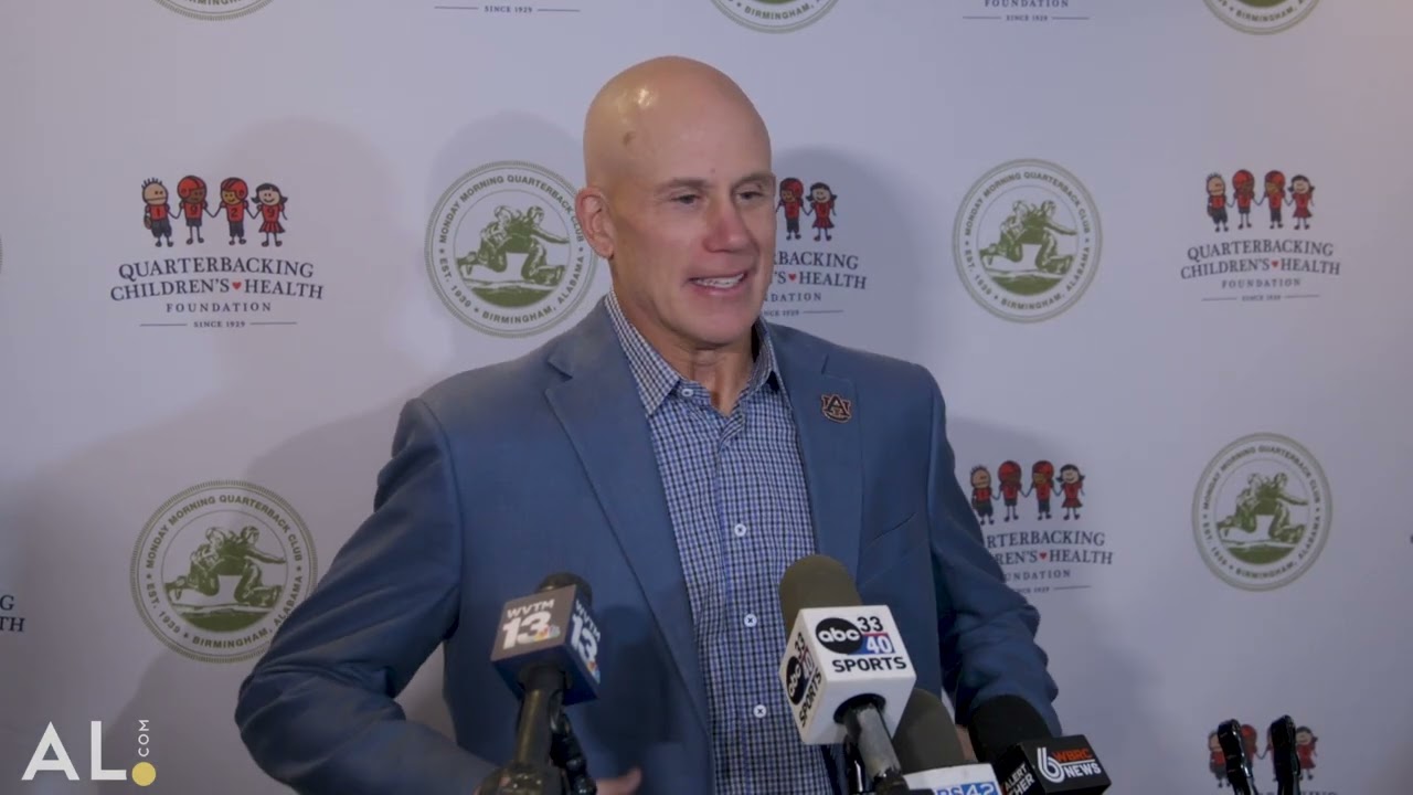 Auburn interim head coach DJ Durkin speaks at the Birmingham Monday Morning Quarterback club
