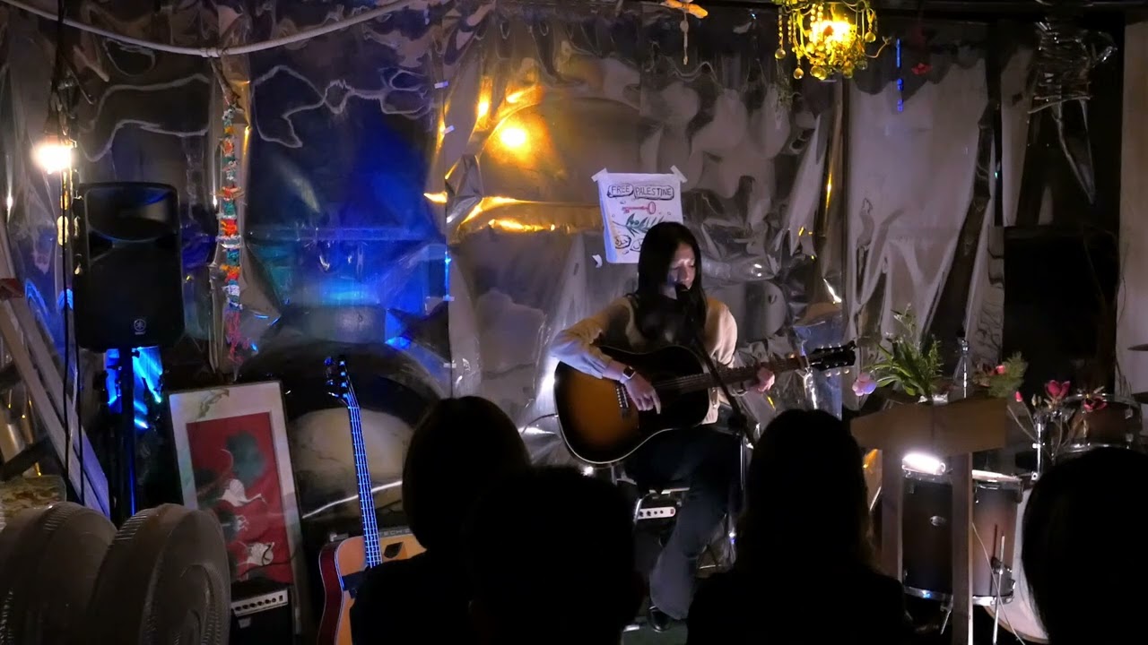 251017 작은물 이상한말과말의이야기 01신윤수 tiptoe