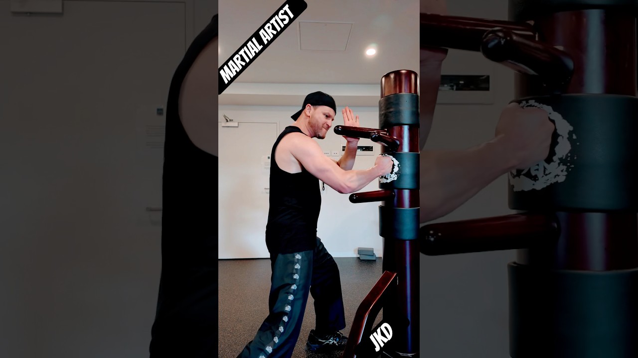 #martialarts #martialartstraining #wingchundummy #brucelee #jkd #fitness #ufc #kungfu #boxing #fight