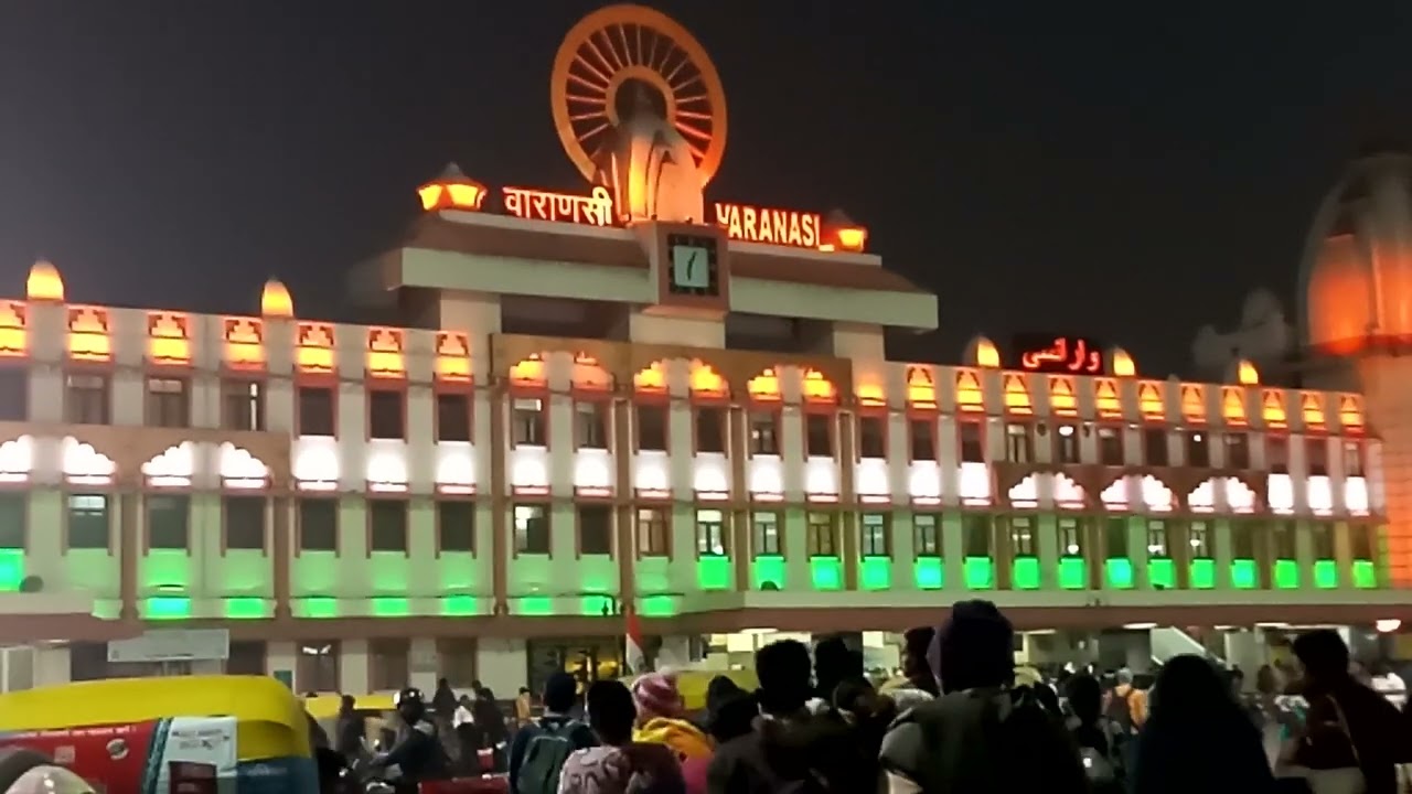 #blogger new fast video। shoot vanaras railway station