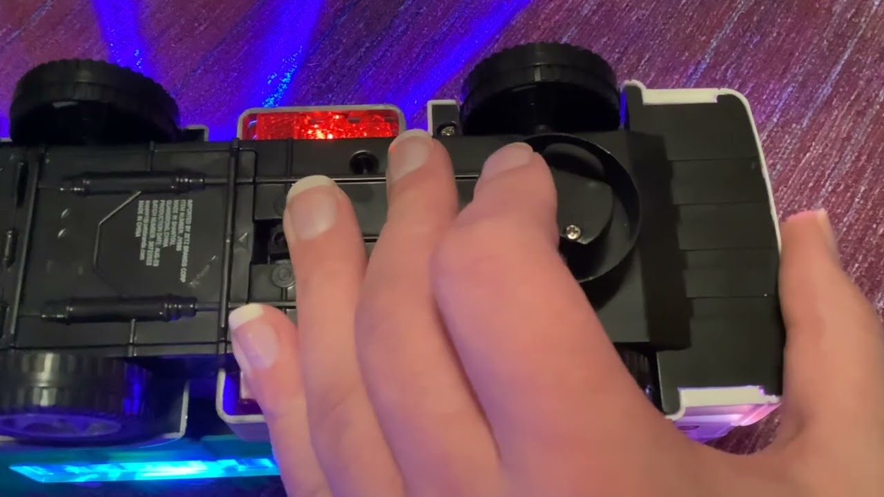 how does a bump and go chinafake toy mechanism actually work?