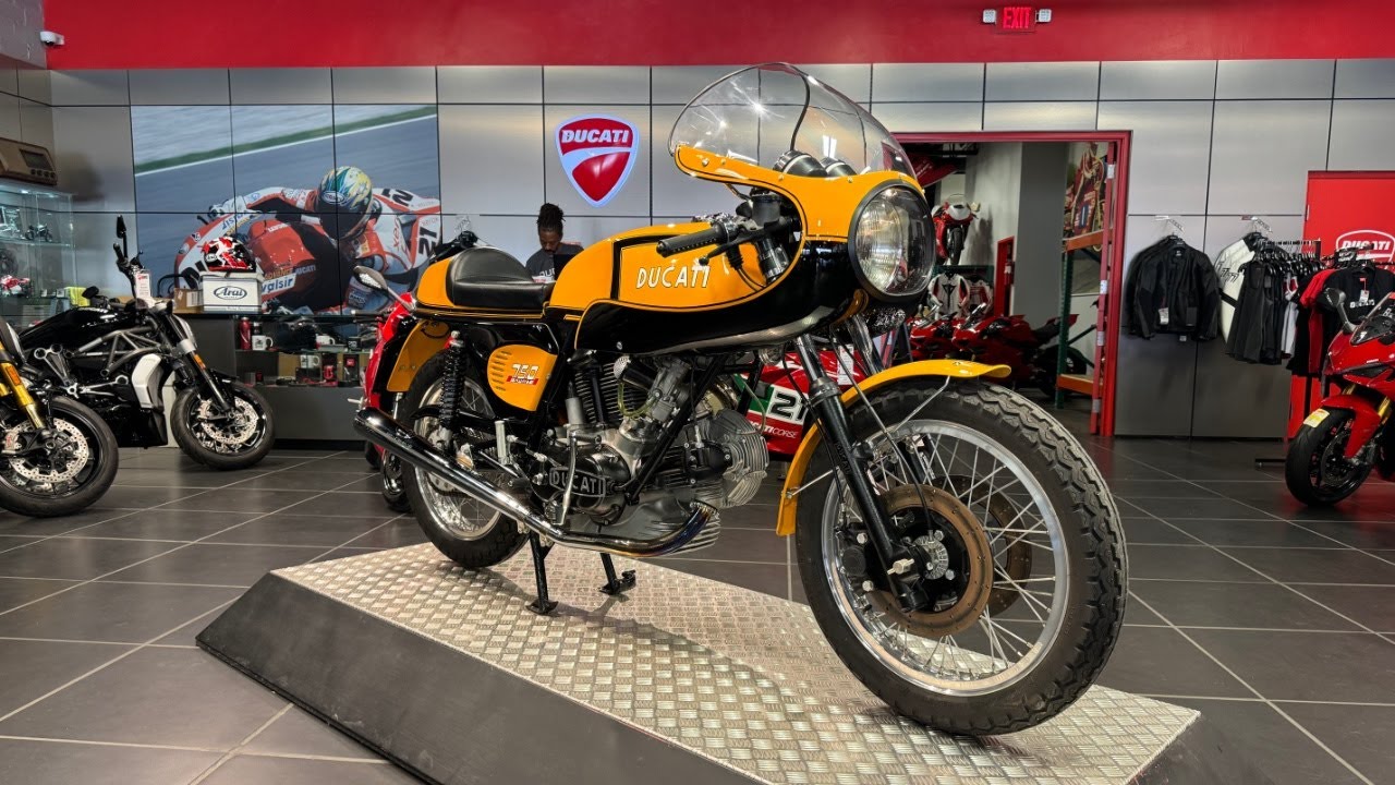 1973 Ducati 750 Sport ‘Z Stripe’ with 900 Desmo Conversion