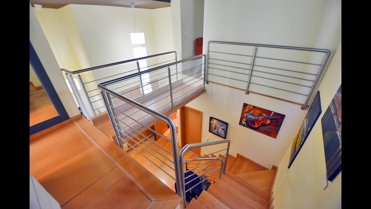 VENDIDO -----------------Duplex T3 , junto à Emb. de Itália