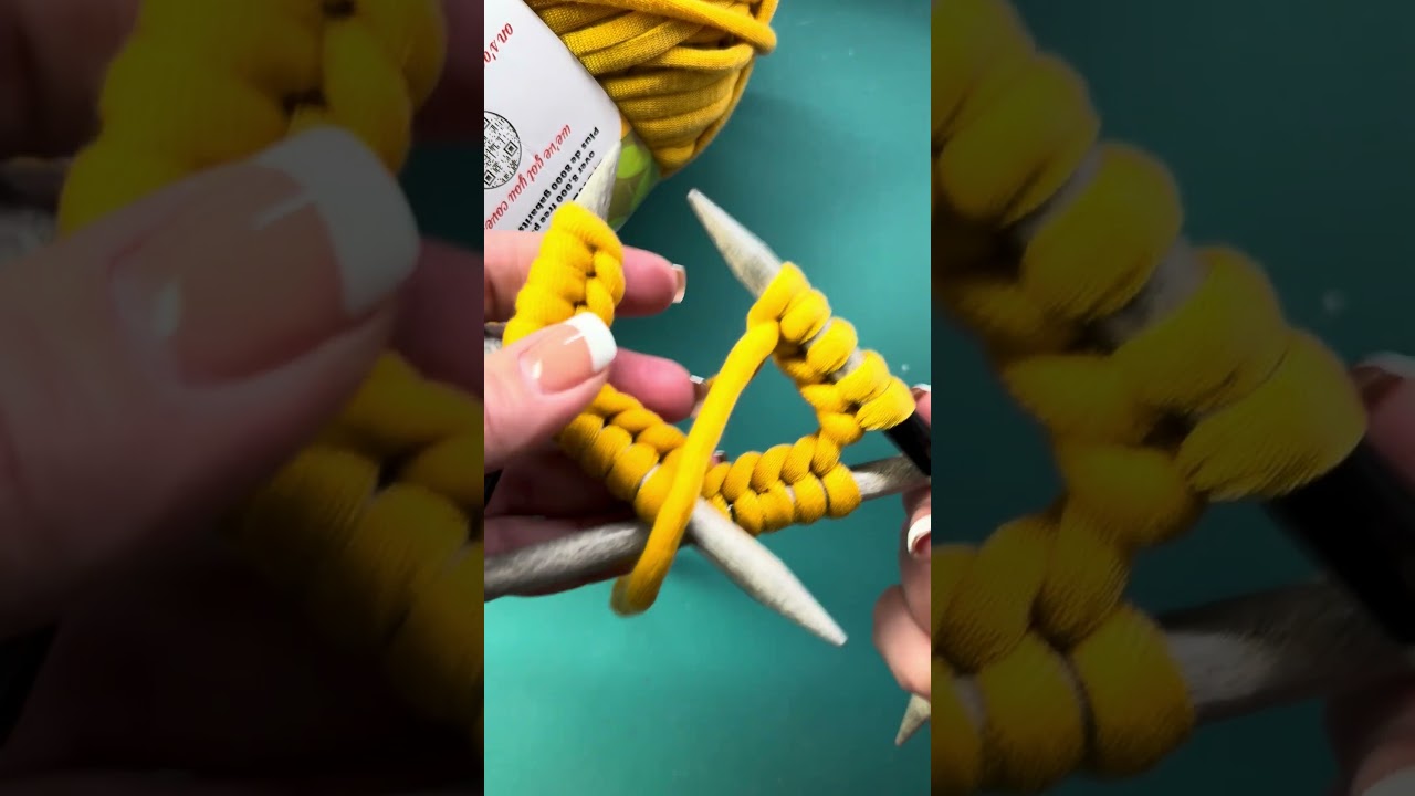 Joining in the round on double point needles. Knitting