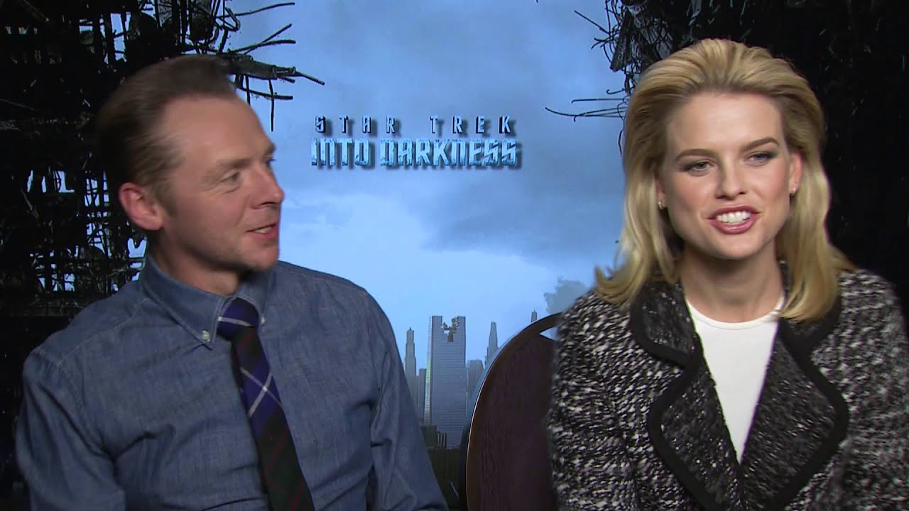 Simon Pegg and Alice Eve: Perfecting The Scottish Accent
