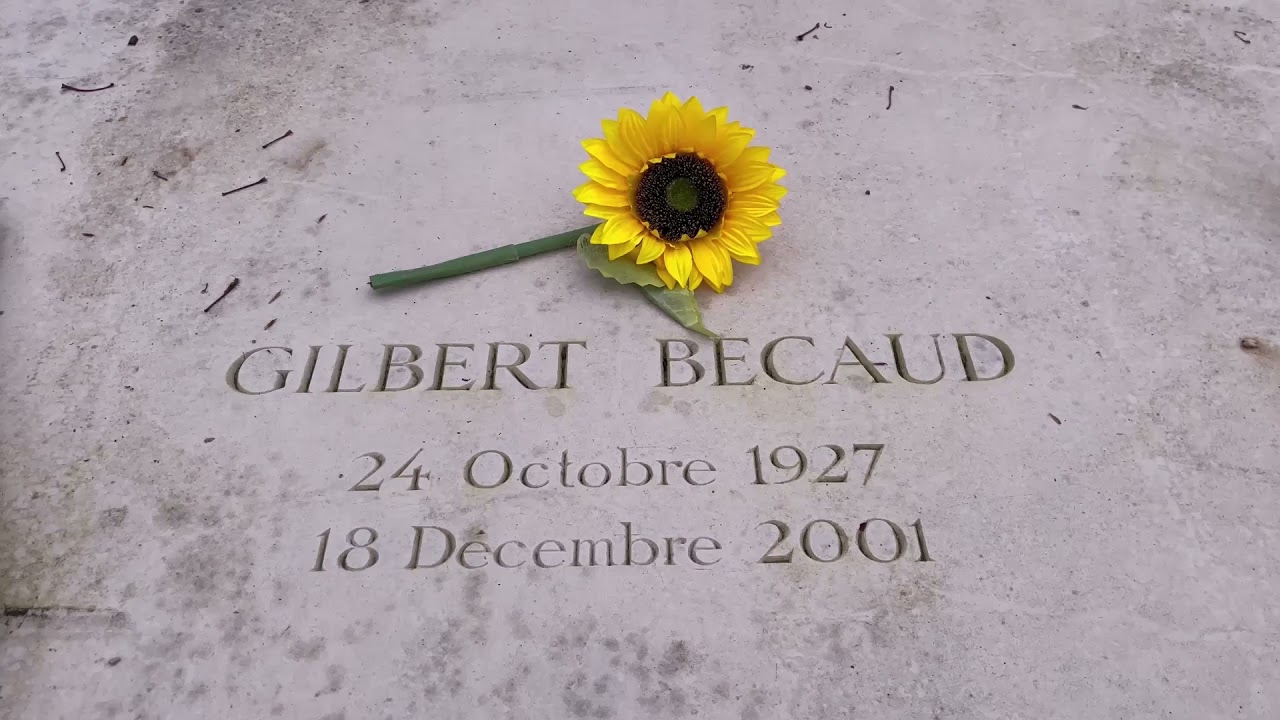 Tombe de Gilbert BECAUD cimetière du Père Lachaise Paris