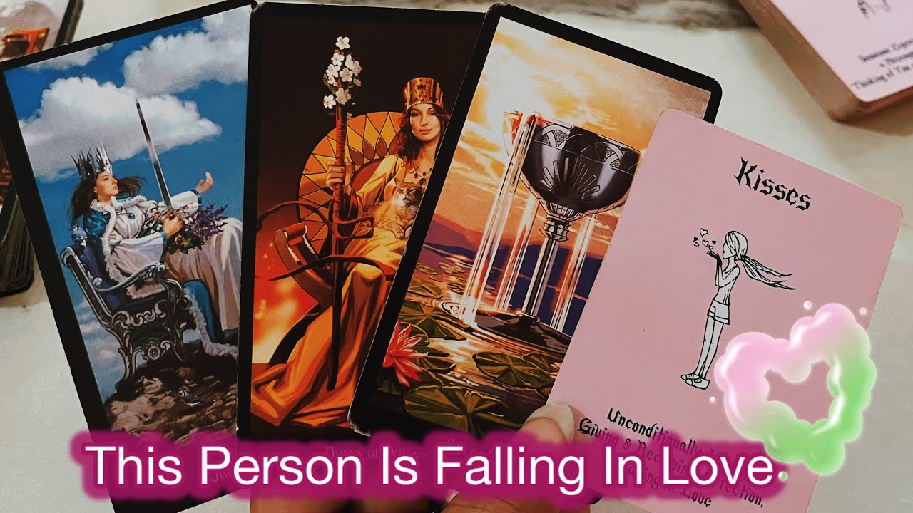 ❤️This Person Is Falling In Love 🥰 Hindi Tarot Reading By Noor 🦋