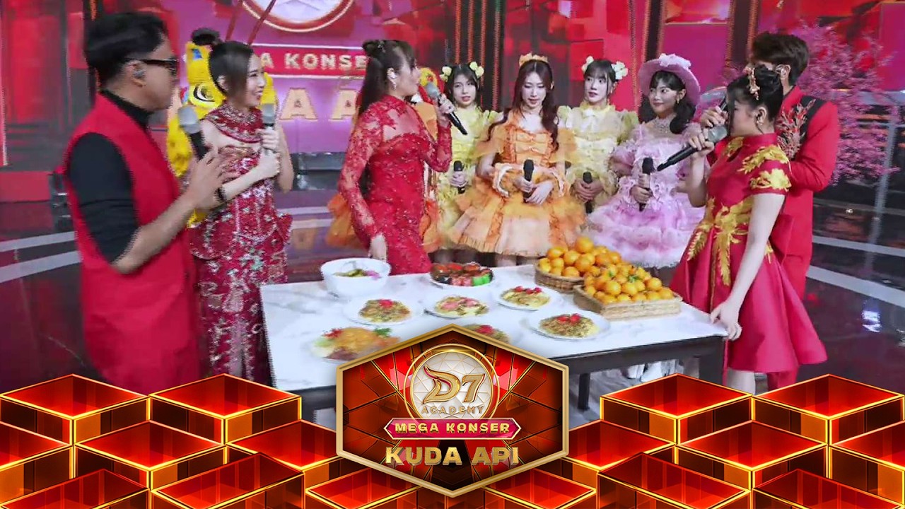 Auto Nyicipin! Alena Wu-Kartika Wang-JKT48 Jelaskan Makna Makanan Khas Imlek! | Mega Konser Kuda Api