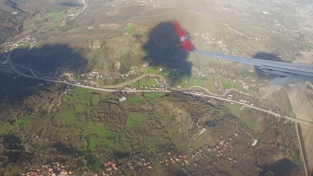 Zonguldak Çaycuma havalimanına fırtına eşliğinde iniş... Kasım 2023