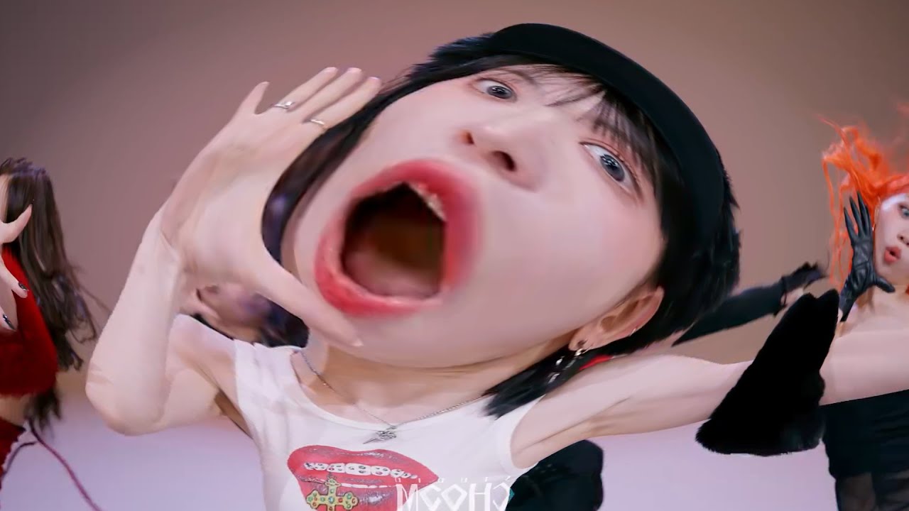 lE SsErAfIm  eAt iT uP EaT iT eAt iT UP