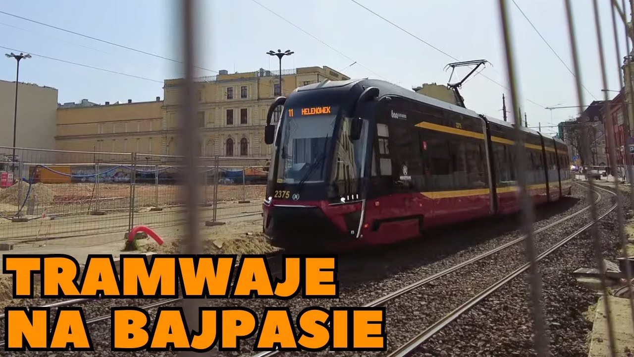Tramwaje już jeżdżą po tymczasowym torowisku w Łodzi