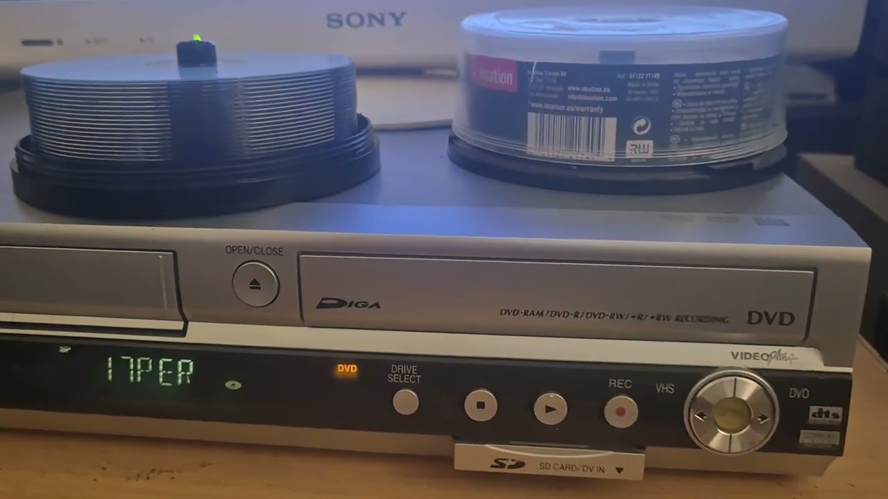 Panasonic VHS/DVD Coping VHS to DVD and  Finalising