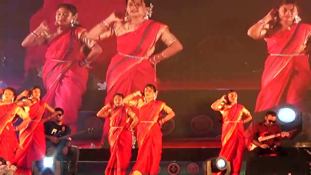 Sohag chaand X Jhumka perform at Birsresto Munshi Abdur Rouf Public Collage.