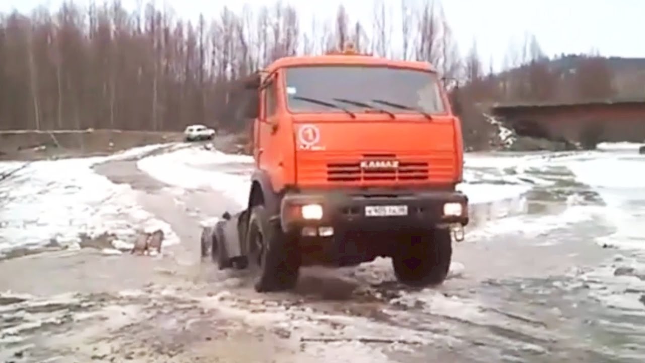 Extreme TRUCKING Videos || Epic Truck WINS Compilation 2017 || Failtastic