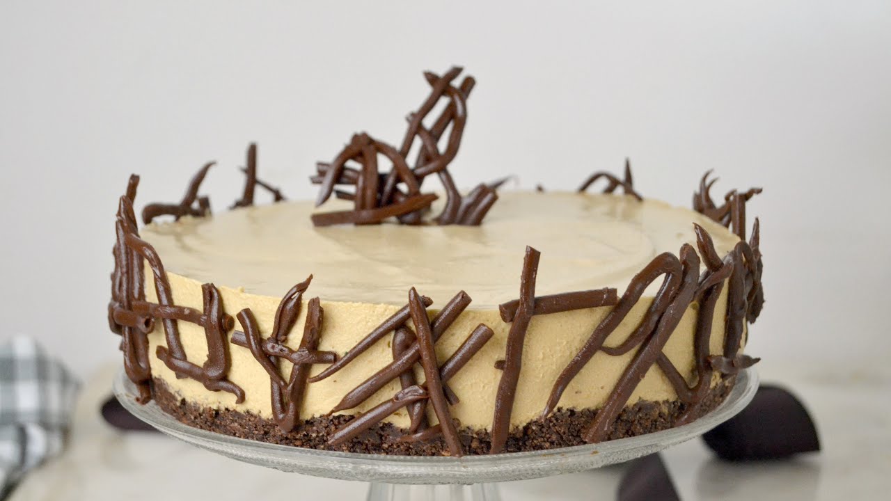 Tarta fría de mousse de café. deliciosa y ¡Sin horno!