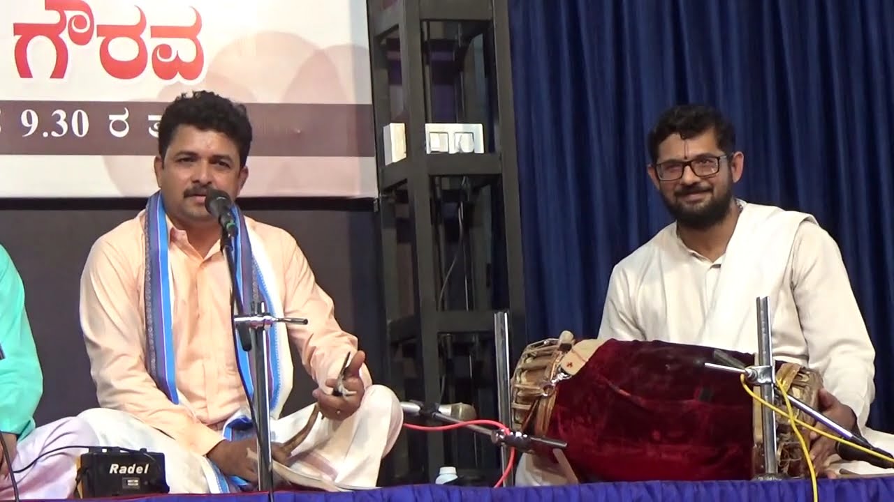 Yakshagana -- A thousand tributes to a thousand songbirds / DKAcharya as Shri Dinesh Ammannaya